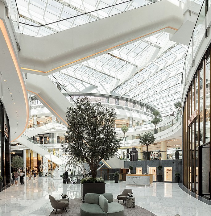 Fashion Avenue Expansion - The Dubai Mall, Dubai - Retail Store